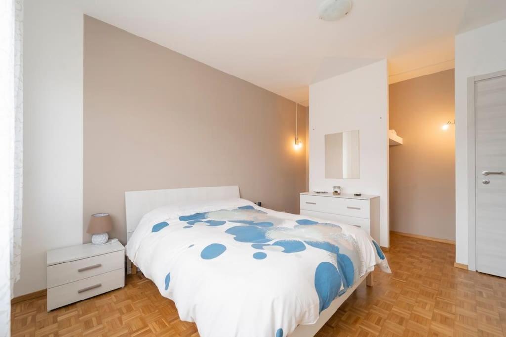 Appartement Bella Borgo à Borgo San Dalmazzo Extérieur photo